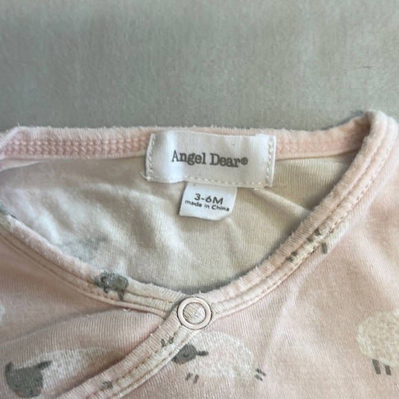 Angel Dear - long sleeve bamboo Blush cross body top with sheep design - Picture 2 of 4